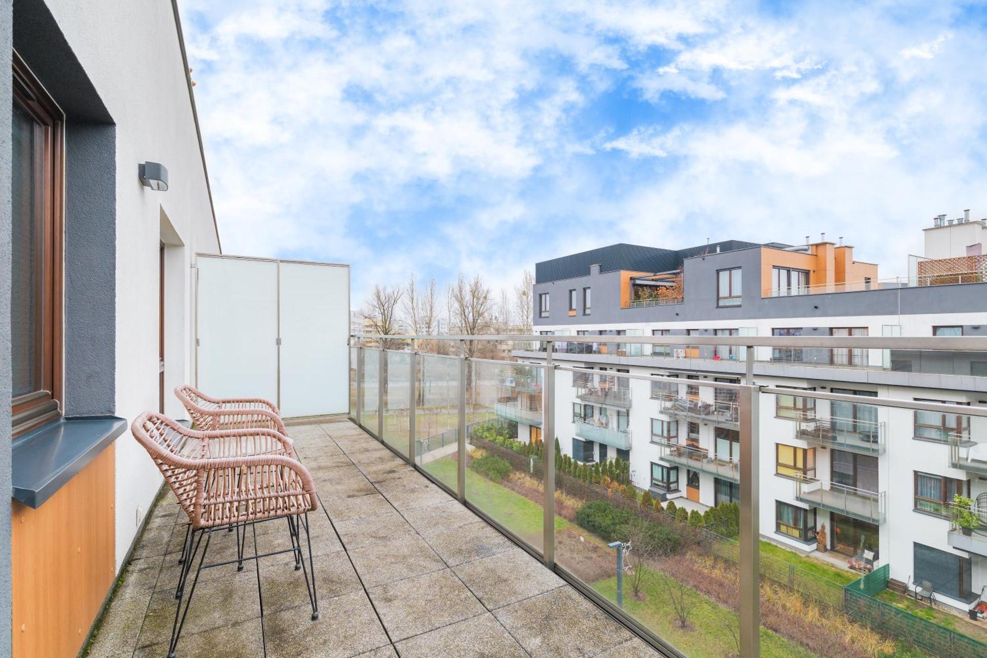 Apartment Sarmacka 4b By Nyx Warschau